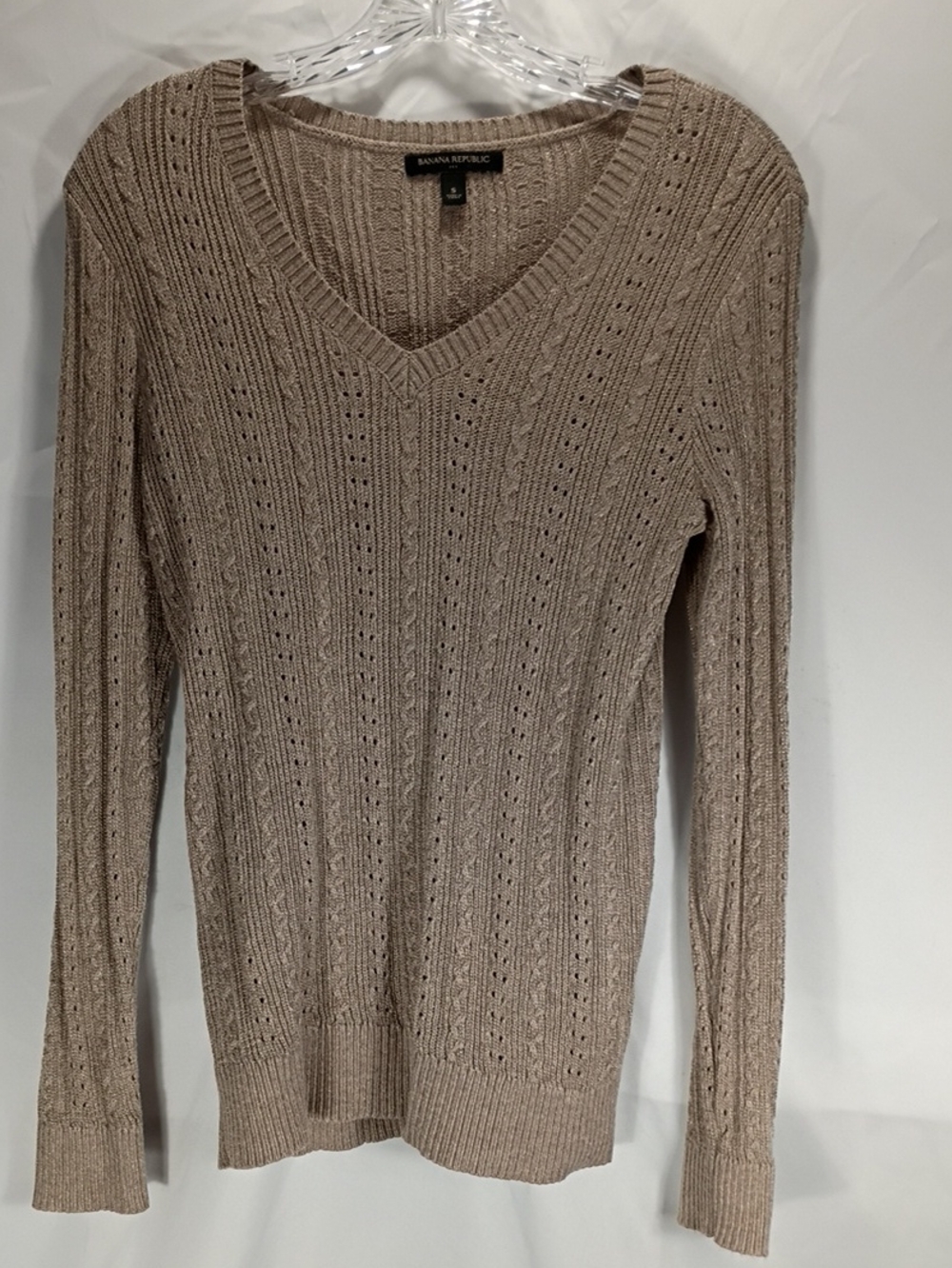EUC Banana Republic Women's V-Neck Cable Knit Sweater - Taupe Size Small
